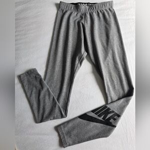 Nike Classics Leggings